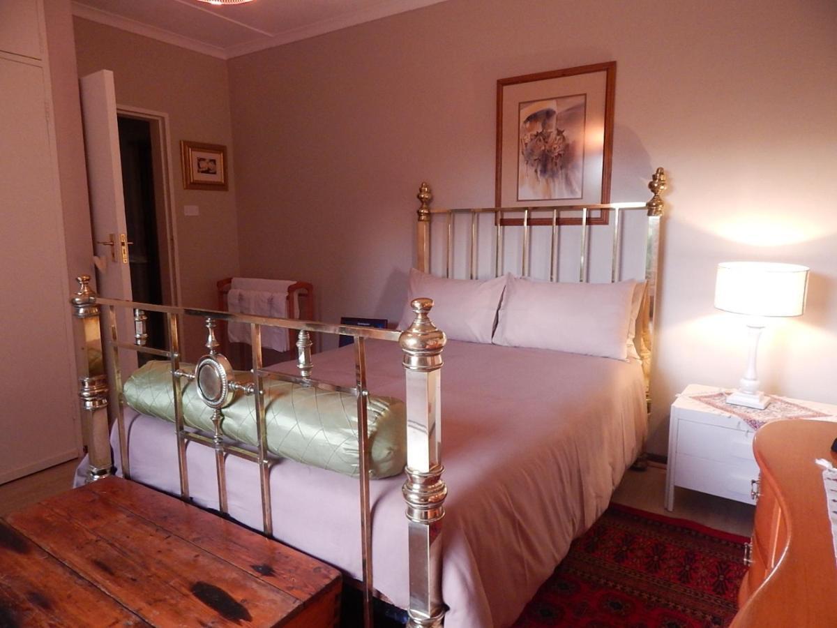 Swellendam Overnight Accommodation Экстерьер фото