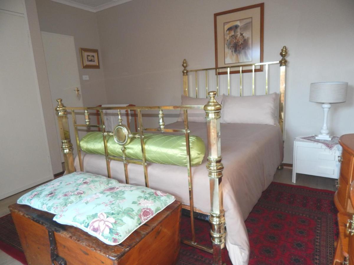 Swellendam Overnight Accommodation Экстерьер фото