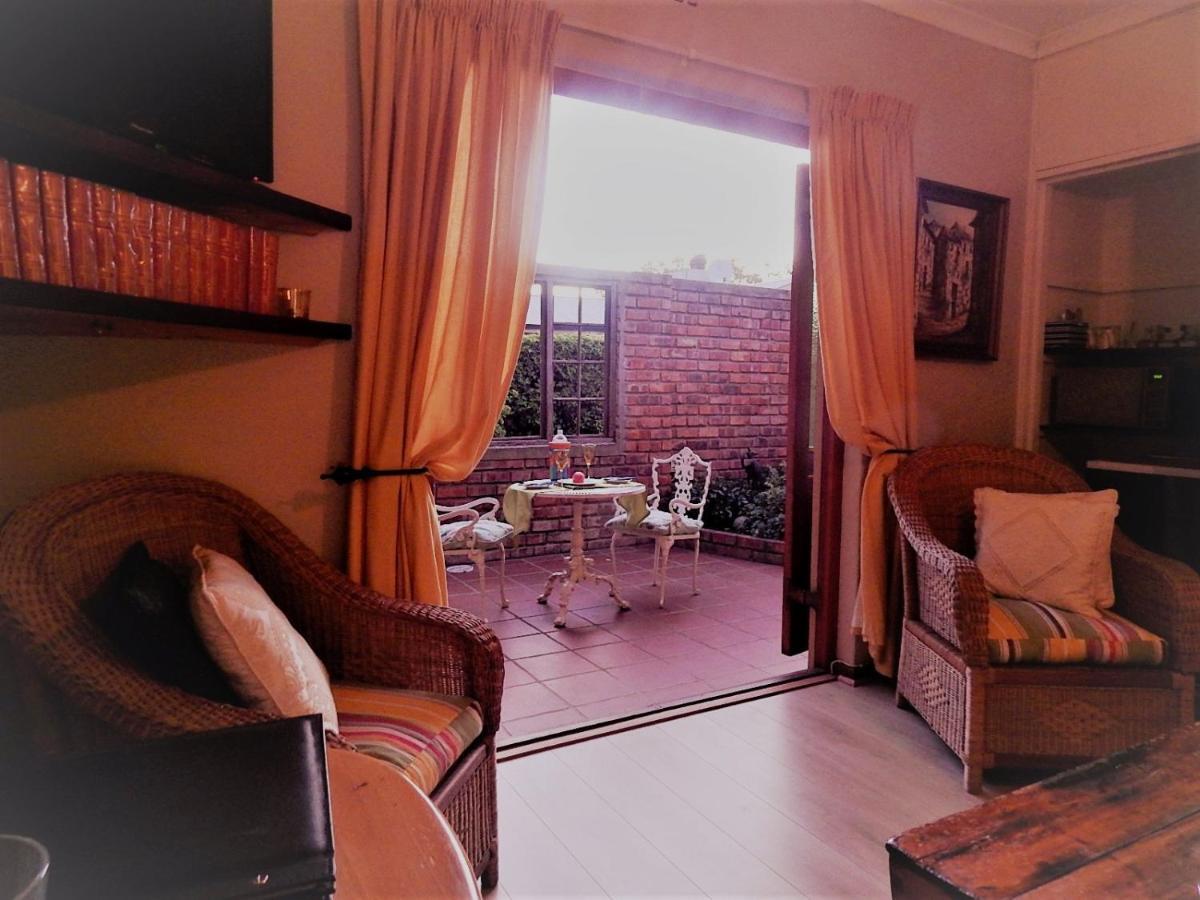 Swellendam Overnight Accommodation Экстерьер фото