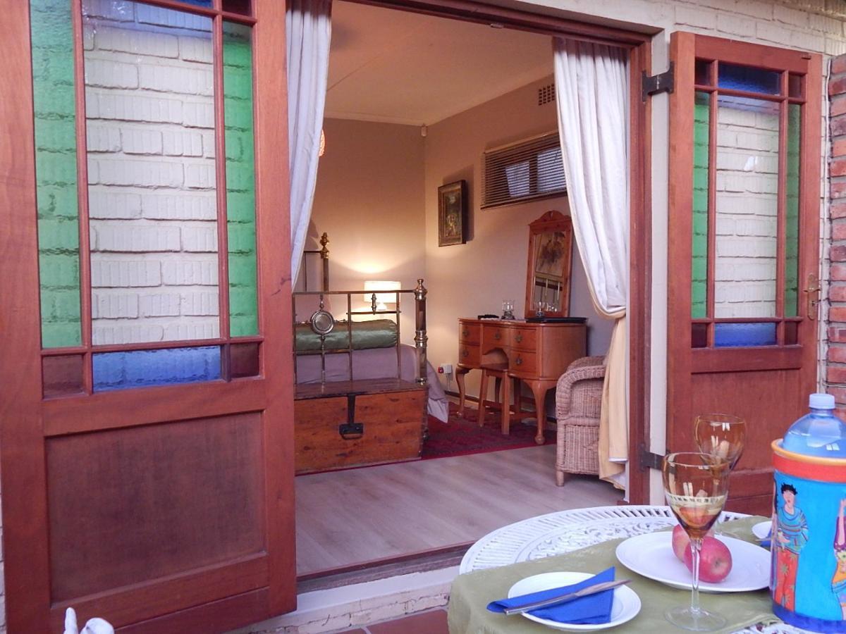 Swellendam Overnight Accommodation Экстерьер фото