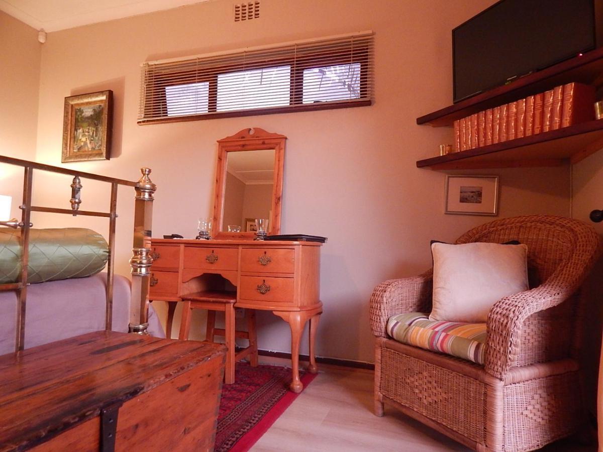 Swellendam Overnight Accommodation Экстерьер фото