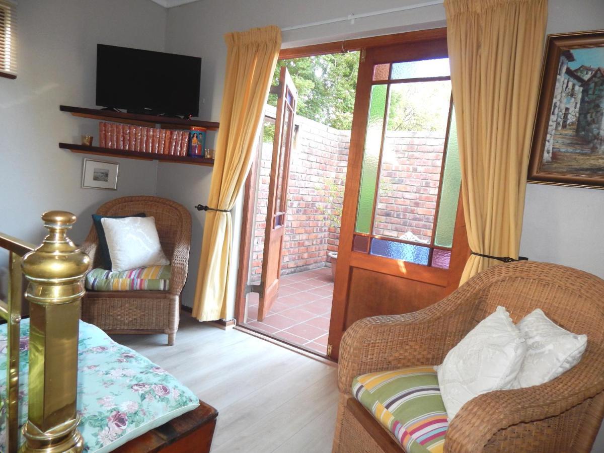Swellendam Overnight Accommodation Экстерьер фото
